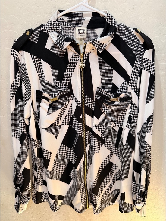Anne Klein Tops - Anne Klein Long Sleeve Zip Up Shirt